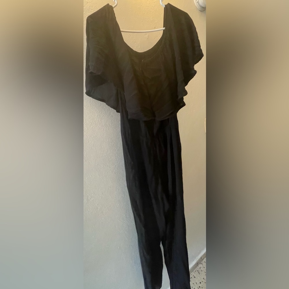 Jumpsuit black size XXL fit perfect like L.